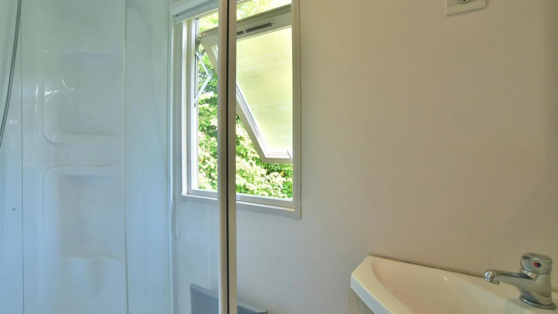 Domaine De Launay Blot Baguer-Morvan 0*,  프랑스
